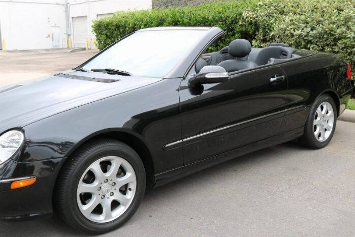 2004 Mercedes-Benz CLK320