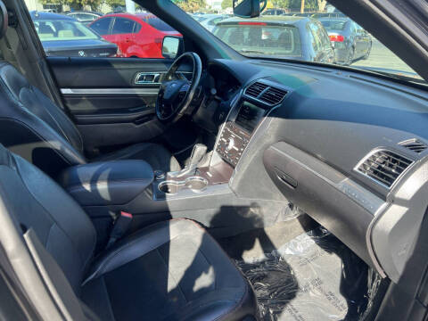 2016 Ford Explorer Sport