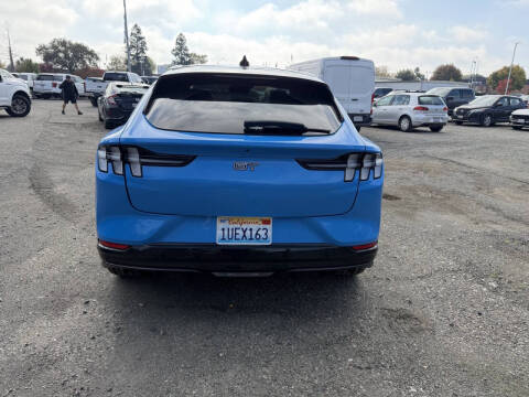 2022 Ford Mustang Mach-E GT