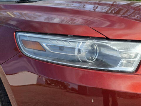 2014 Ford Taurus Limited