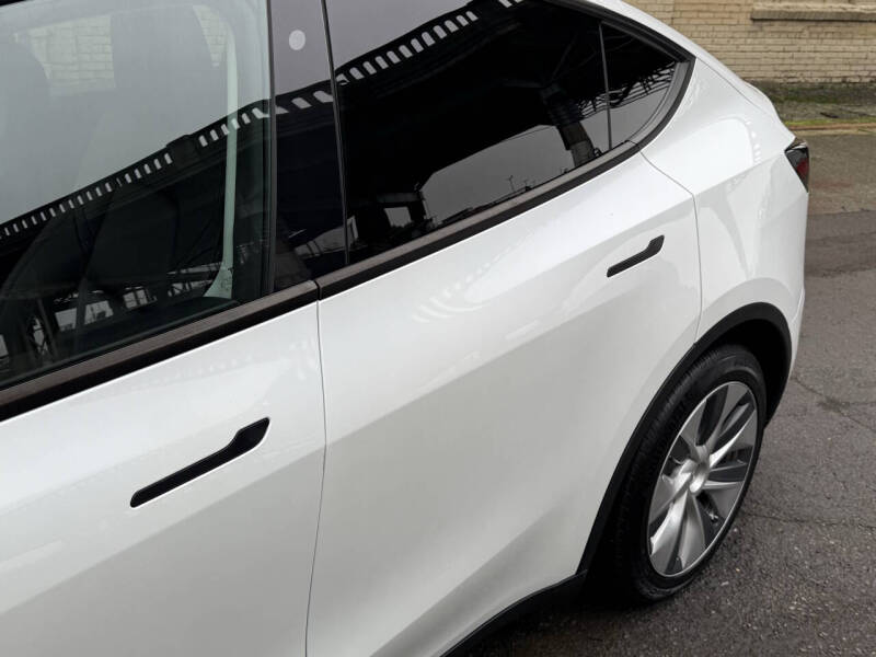 2020 Tesla Model Y Long Range