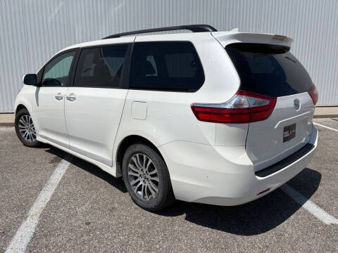 2018 Toyota Sienna