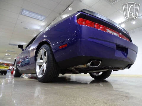 2010 Dodge Challenger SRT8