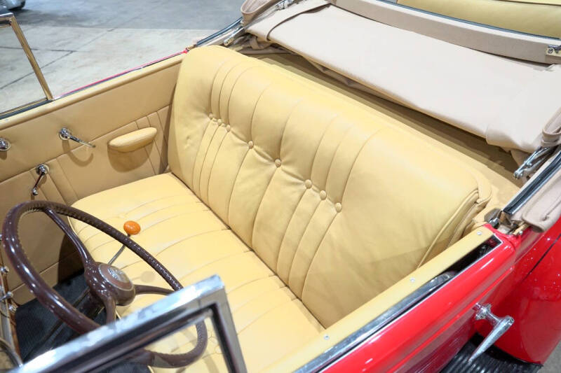 1937 Packard 120