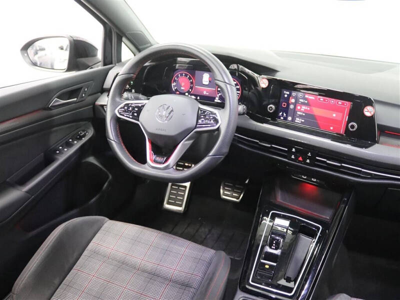 2024 Volkswagen Golf GTI S