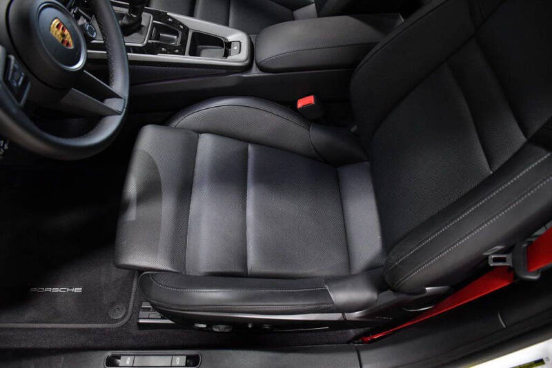2021 Porsche 911