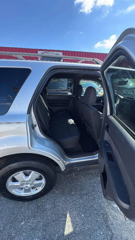 2011 Ford Escape XLT