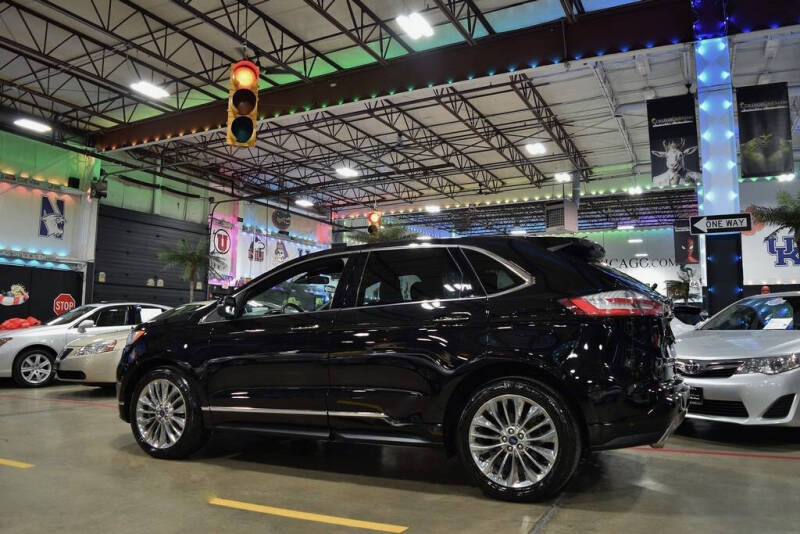 2021 Ford Edge Titanium
