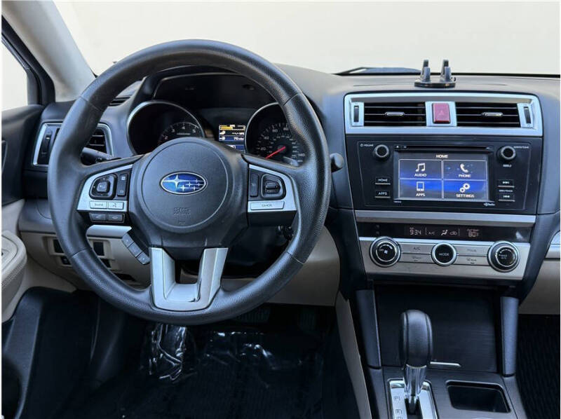 2017 Subaru Outback 2.5i