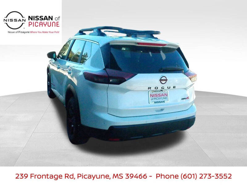 2026 Nissan Rogue Rock Creek