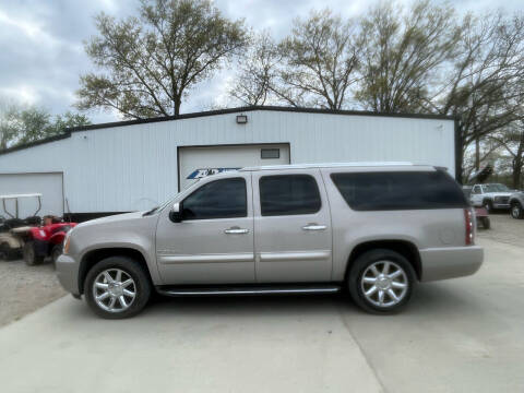 2007 GMC Yukon XL for sale at A & B AUTO SALES in Chillicothe MO