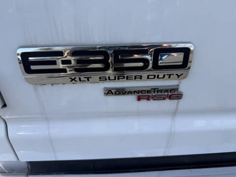 2008 Ford E-Series E-350 SD XLT