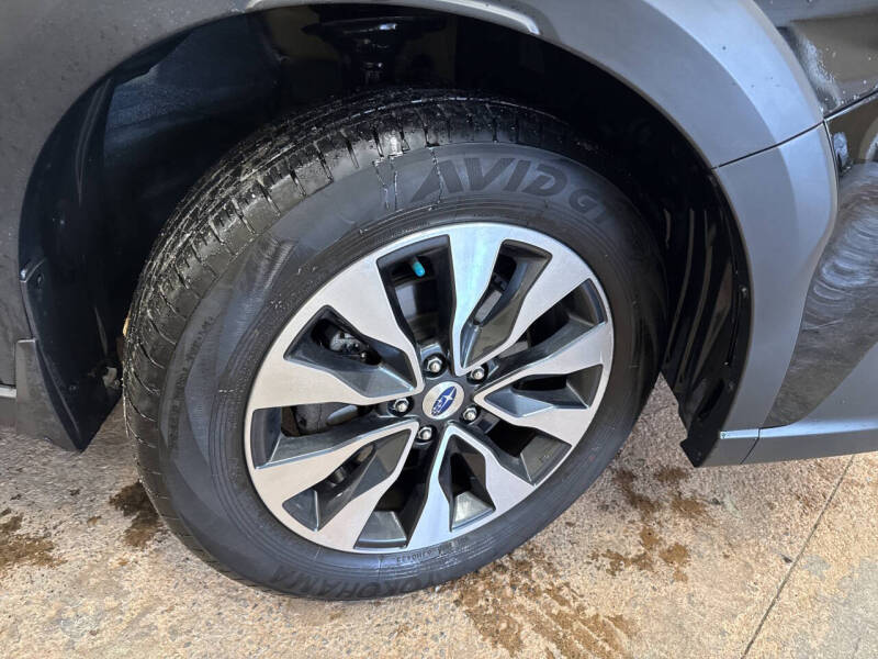 2024 Subaru Outback Touring XT