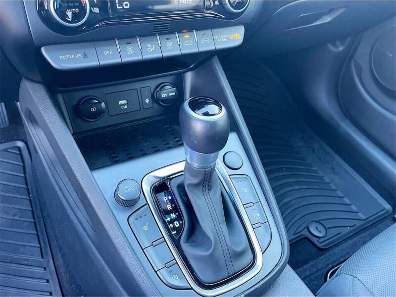 2022 Hyundai Kona Limited