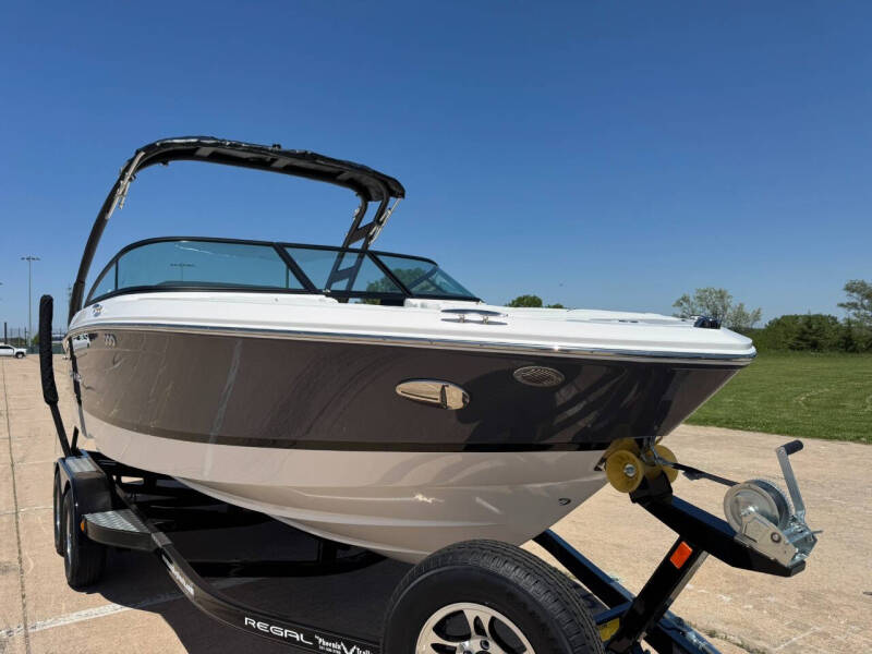 2025 Regal LS2 SURF
