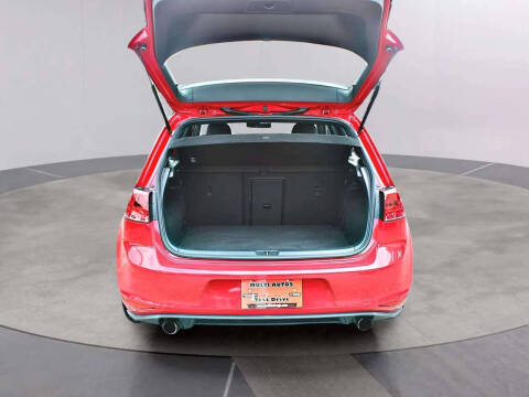 2017 Volkswagen Golf GTI S