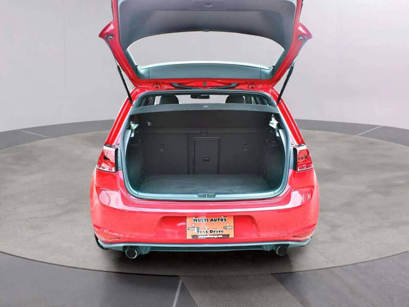 2017 Volkswagen Golf GTI S