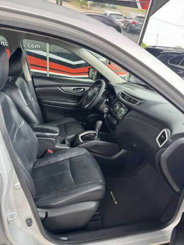 2016 Nissan Rogue S