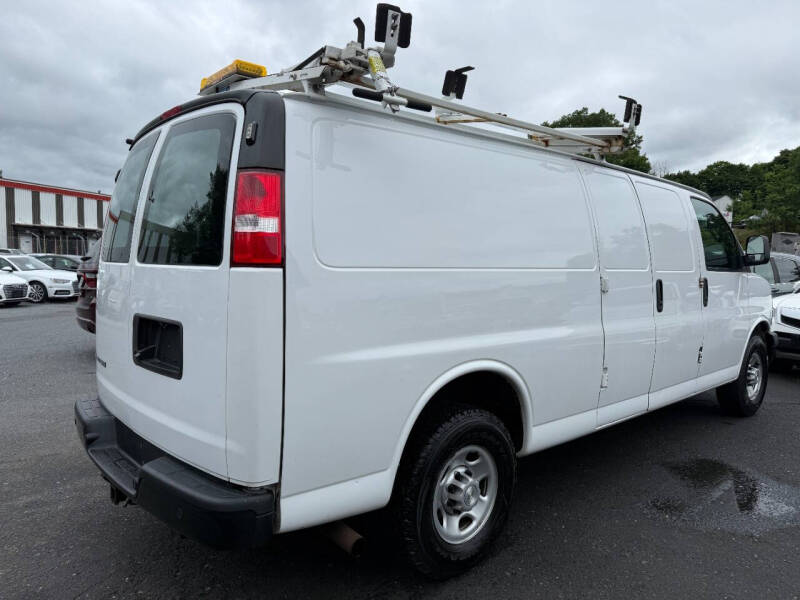 2021 Chevrolet Express 3500