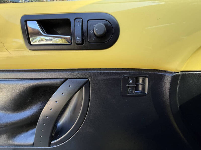 2009 Volkswagen New Beetle