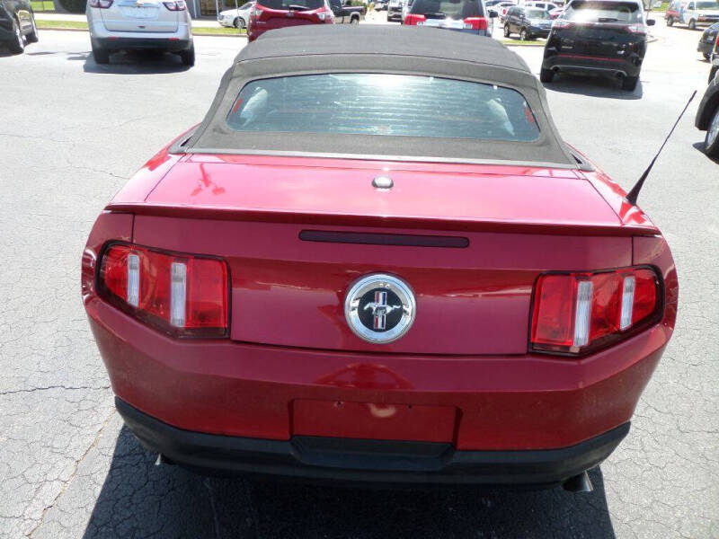 2010 Ford Mustang