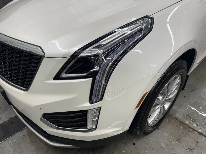 2022 Cadillac XT5 Premium Luxury