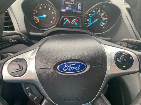 2016 Ford Escape SE