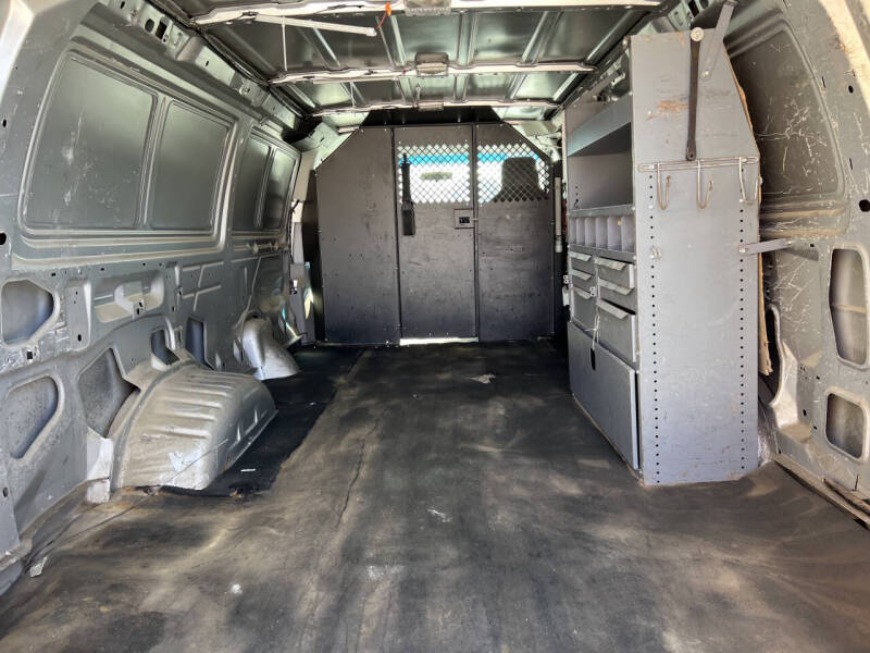 2011 Ford E-Series E-250