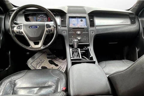 2016 Ford Taurus SEL