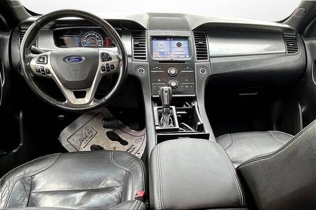 2016 Ford Taurus SEL