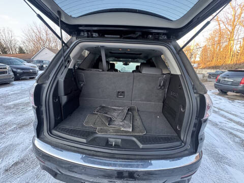 2011 GMC Acadia Denali