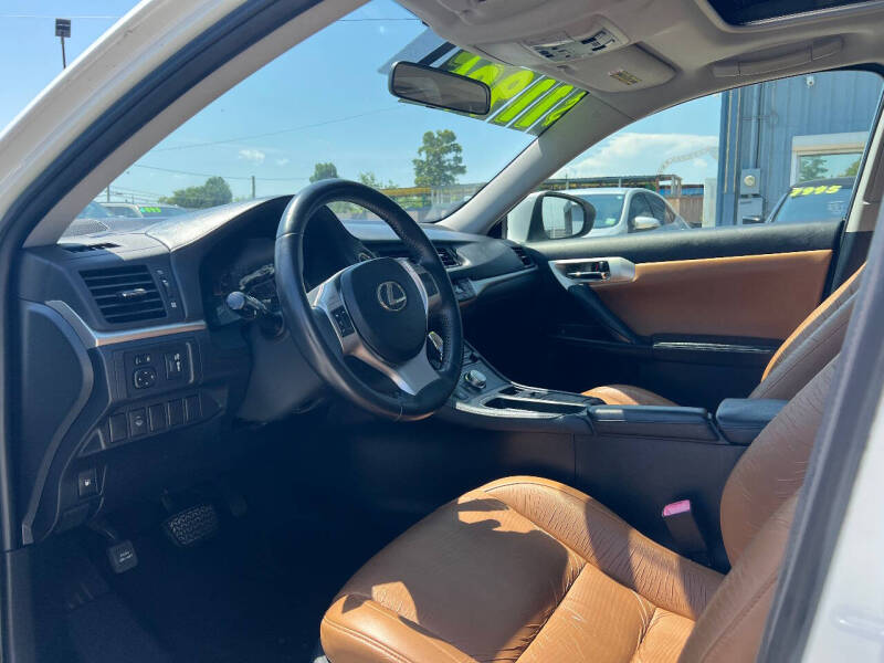 2013 Lexus CT 200h
