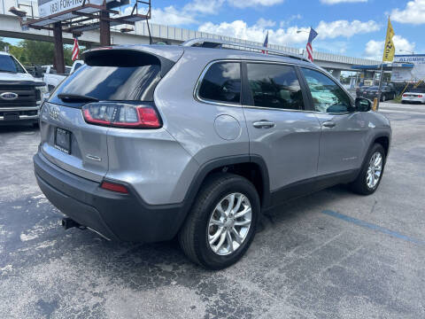 2019 Jeep Cherokee Latitude