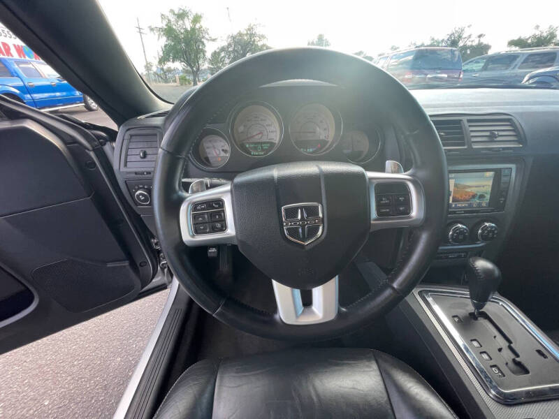 2012 Dodge Challenger R/T Plus