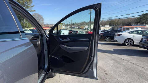 2020 Buick Enclave Essence