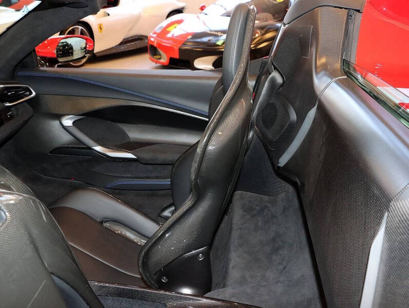 2023 Ferrari 296 GTS