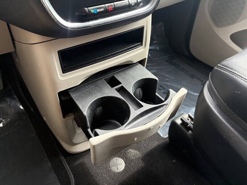 2019 Dodge Grand Caravan SE Plus