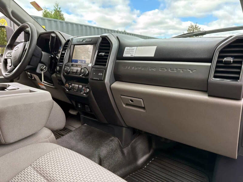 2022 Ford F-600 Super Duty