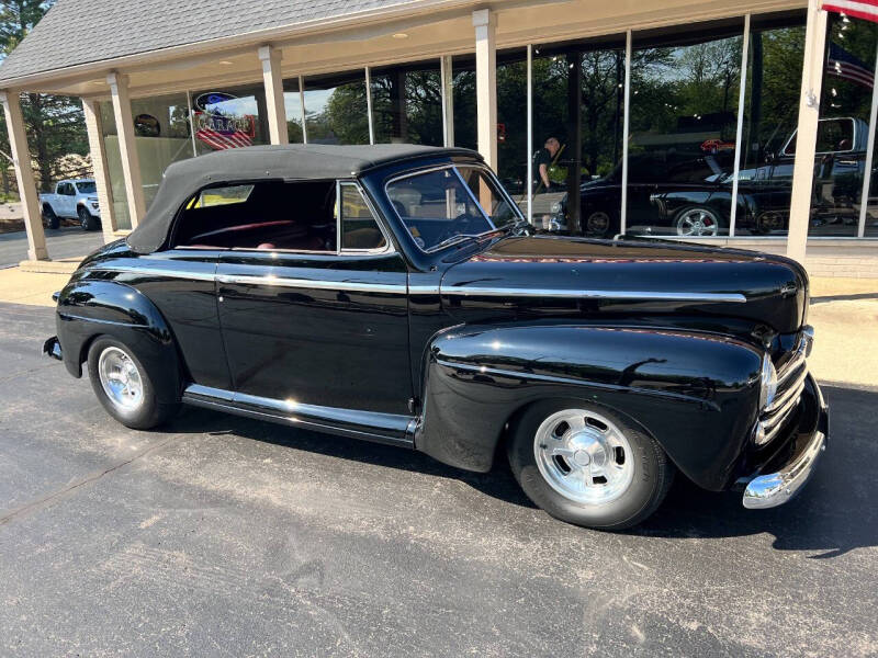 1947 Ford Super Deluxe
