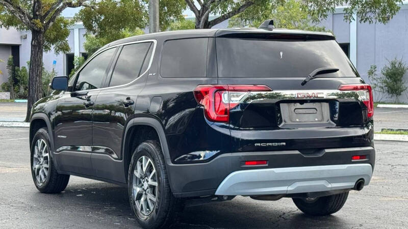 2021 GMC Acadia SLE