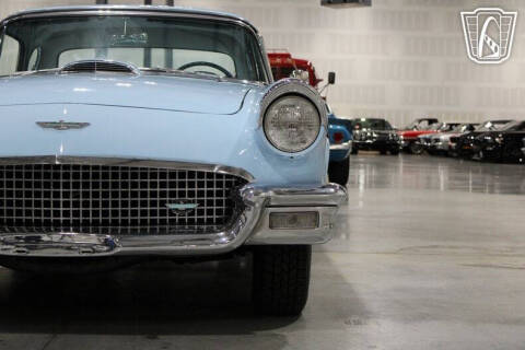 1957 Ford Thunderbird