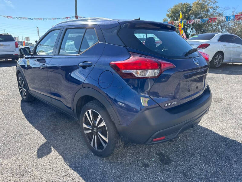 2019 Nissan Kicks SV