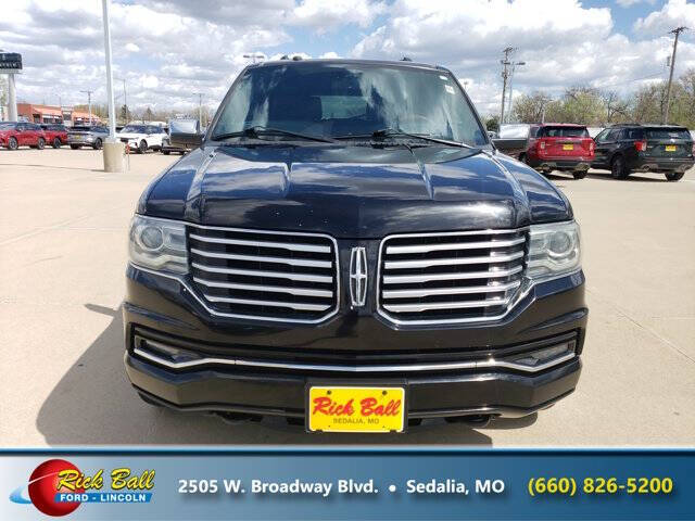 Used 2016 Lincoln Navigator Reserve with VIN 5LMJJ3LT1GEL04890 for sale in Kansas City