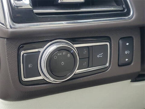 2018 Lincoln Navigator Black Label