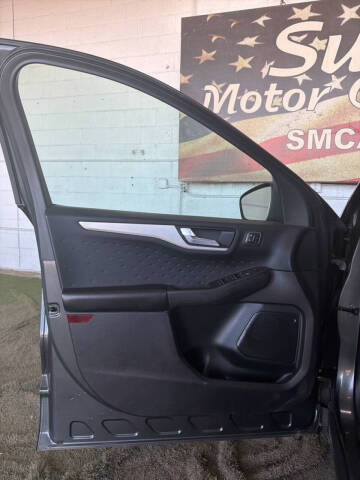 2020 Ford Escape SEL