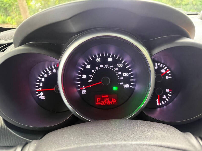 2012 Kia Soul +