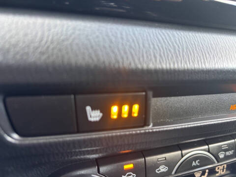 2014 Mazda MAZDA3 i Grand Touring