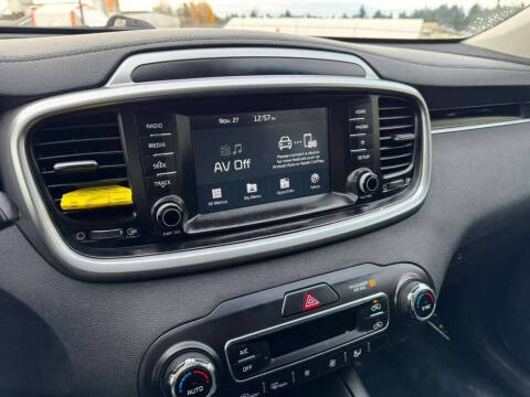 2019 Kia Sorento LX V6