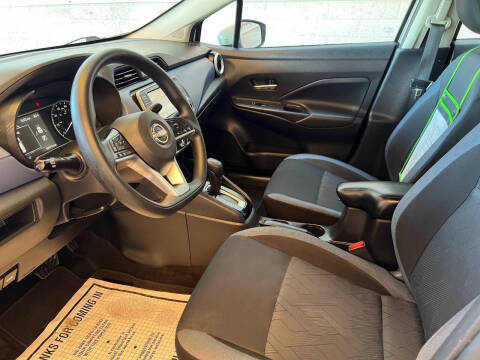 2023 Nissan Versa SV