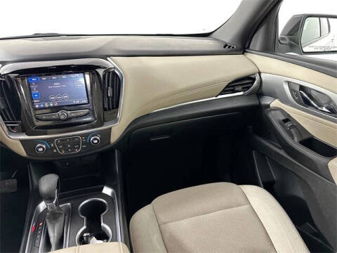 2022 Chevrolet Traverse LS